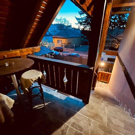 Hotel Casa Felice à Braşov Extérieur photo